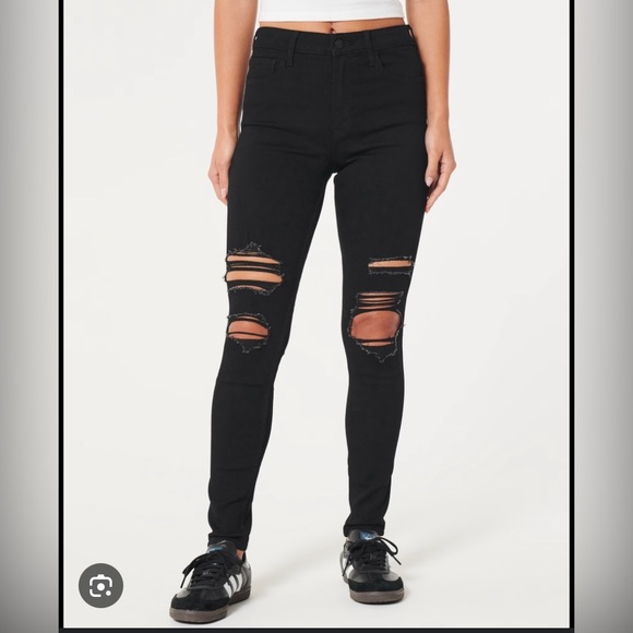 Hollister Denim - NWT HOLLISTER HIGH RISE SKINNY JEANS 27/26